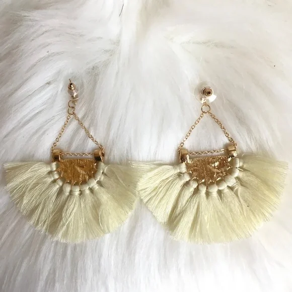 fun boho chic cream tassel earrings - Picture 3 of 4